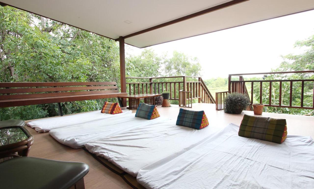 Baanbua Nonlen Hotel Udon Thani Ngoại thất bức ảnh