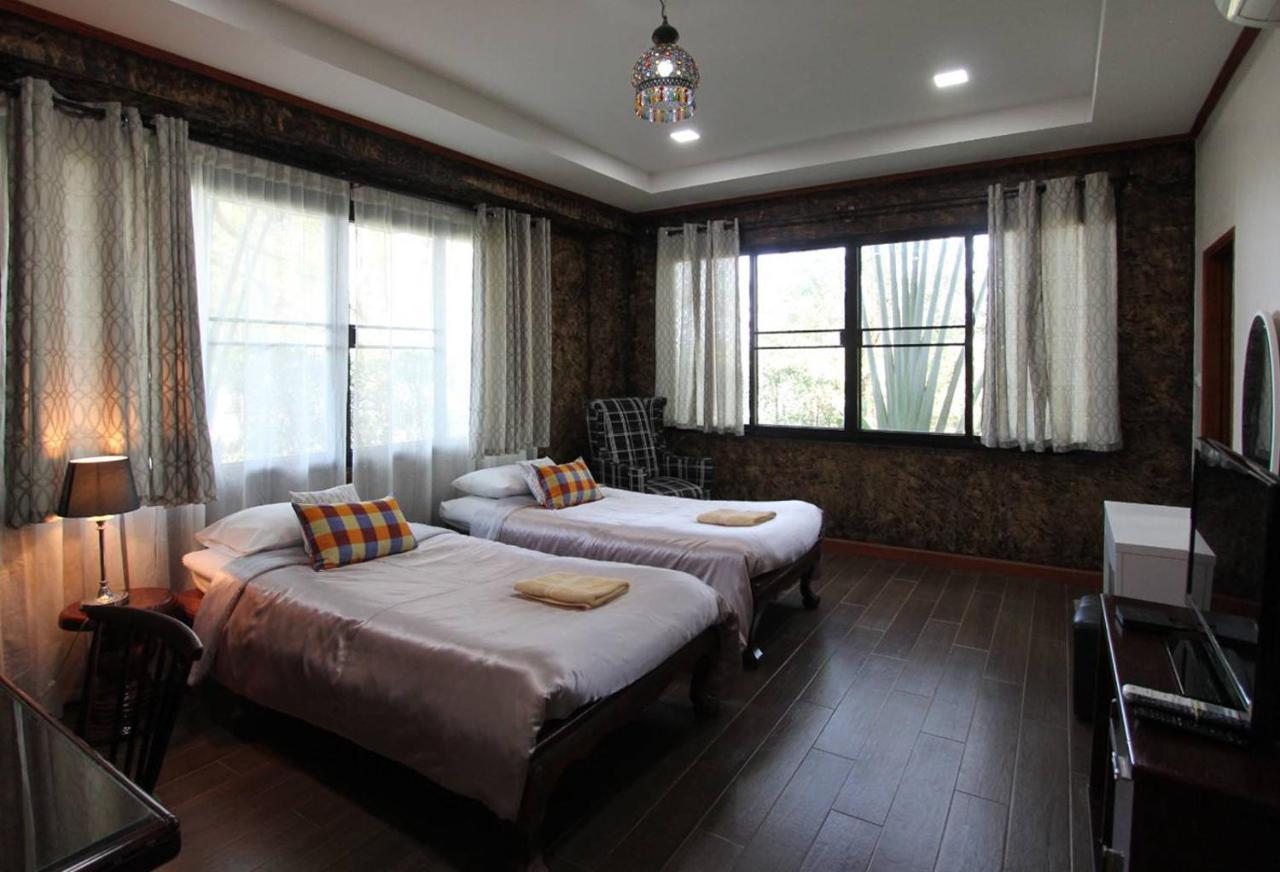 Baanbua Nonlen Hotel Udon Thani Ngoại thất bức ảnh